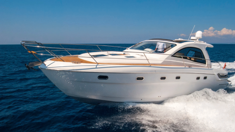 How to Plan a Surf Boat Trip: 5 Tips You Need to Know