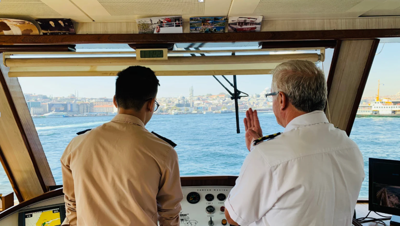What to Look for When Hiring a Captain for Your Boat Trip
