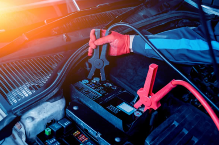 Dead Battery in a Parking Lot? When to Request Jump Start Car Houston